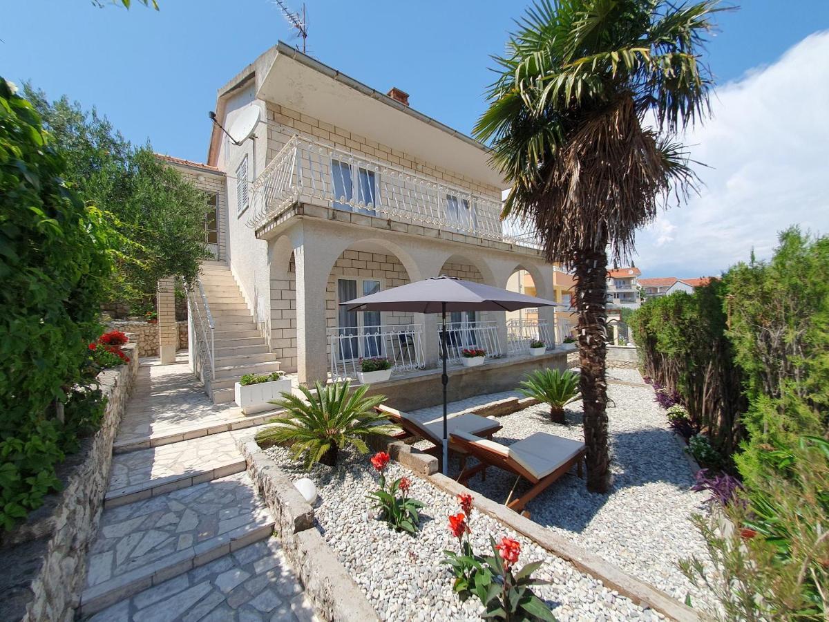Apartment Zvjezdana Trogir Exterior photo